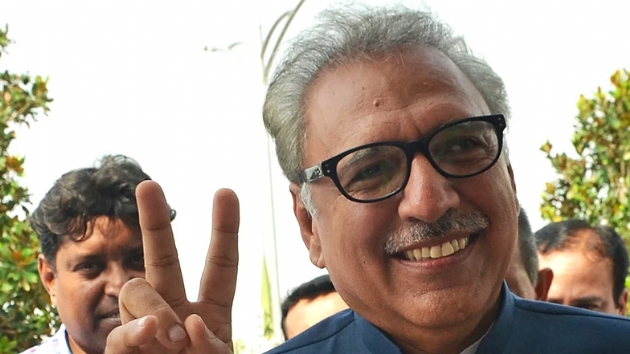 Pakistan'da resmi olmayan sonulara gre yeni cumhurbakan Arif Alvi oldu