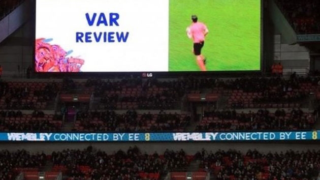 Premier Lig de 'VAR' sistemine geiyor