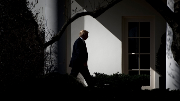 'Trump ynetimi iindeki direniin parasym' balkl makale Beyaz Saray'da ortal kartrd