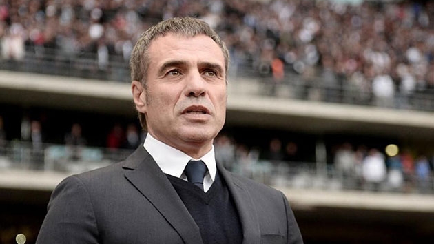 Ersun Yanal'dan yabanc snr aklamas