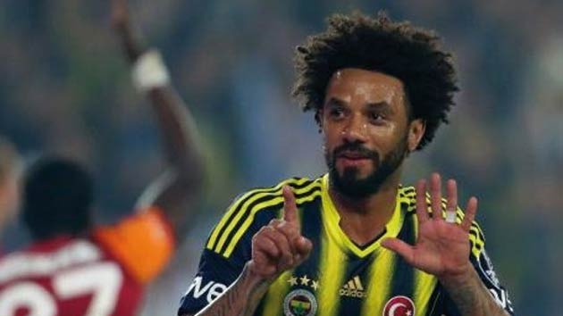 Fenerbahe'nin eski yldz Cristian Baroni, Kuzey Kbrs Trk Cumhuriyeti ekibi Merit Alsancak Yeilovaspor'a transfer oldu