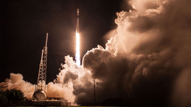 SpaceX iletiim uydusunu uzaya frlatt 