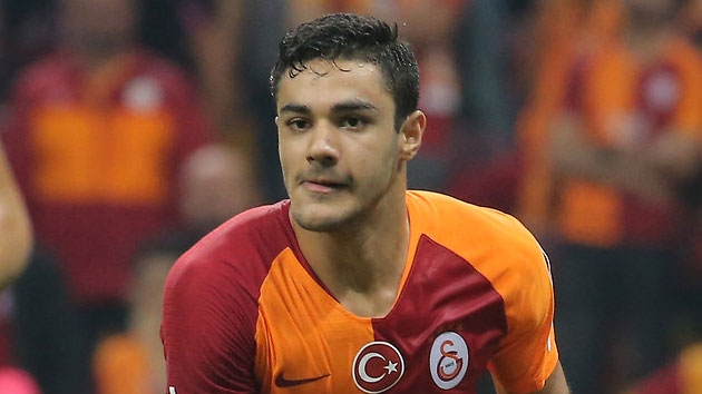 Sosyal medya dn akam Galatasaray'n gen yetenei Ozan Kabak' konutu
