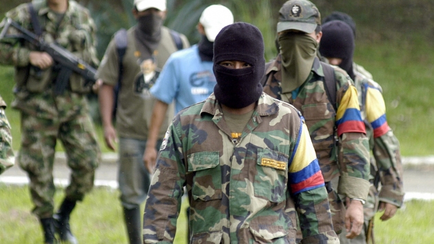 Kolombiya ordusundan operasyon: FARC muhaliflerinin lideri ar  yaral