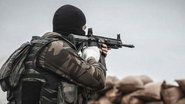 Hakkari'de 1'i kadn 2 PKK'l terrist ldrld 