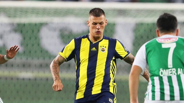 Skrtel'in futbolu parmak srtt