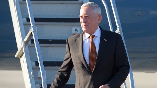 Mattis: Rusya, Makedonya'daki referandumu engellemeye alyor