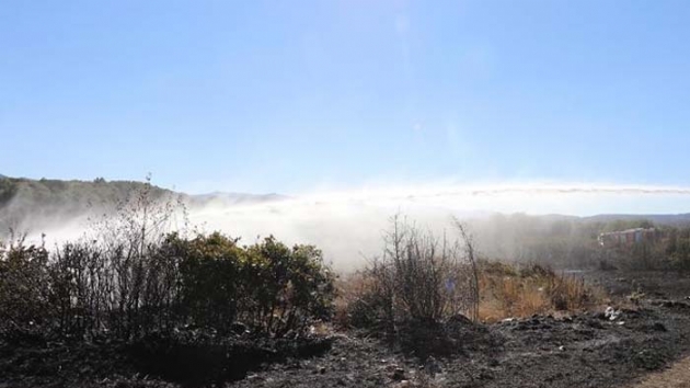Bolu'nun Drtdivan ilesinde kan orman yangn itfaiye ekiplerince sndrld