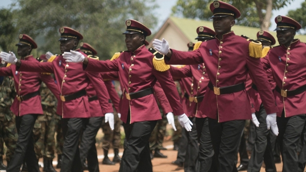 Rusya, Orta Afrika Cumhuriyetinde binden fazla asker eitti