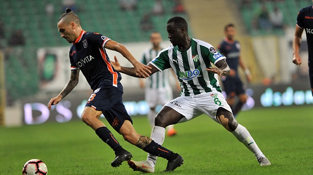 Bursaspor Medipol Baakehir karlamas 0-0 sona erdi