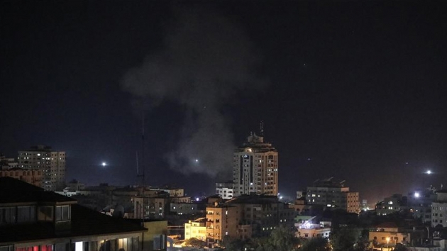 galci srail Gazze'ye hava saldrs dzenledi