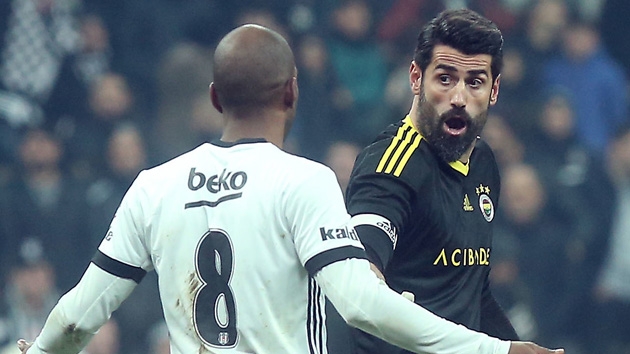 Volkan Demirel'den takm arkadalarna: Fenerbahelilerin yzn yine gldrme frsatn yakaladk