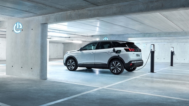 Yeni Peugeot Plug-In Hybrid Verimlilii ile heyecan uyandryor