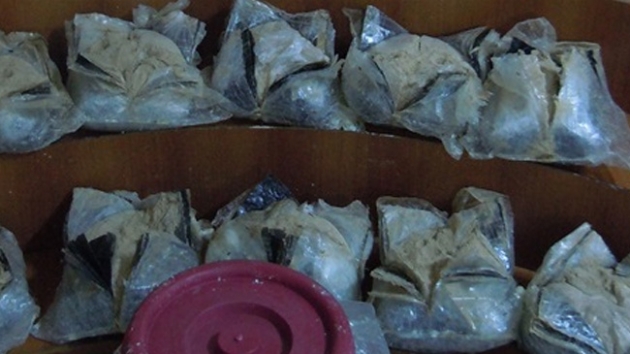 Erzurum'da peynir bidonuna gizlenmi 10 kilo 730 gram uyuturucu madde ele geirildi