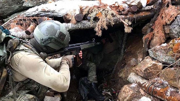 rnak'ta PKK'l terristlere ait silah ve mhimmat ele geirildi