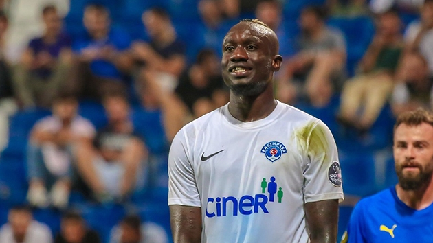 Mbaye Diagne, Avrupa'da da zirvede