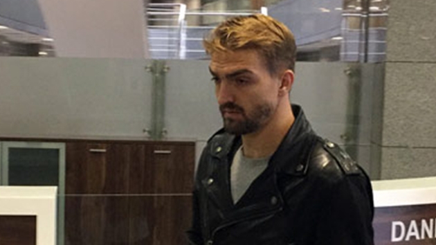 Caner Erkin, Mete Kalkavan'a küfür davasında hakim karşısında