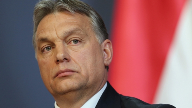 Macaristan Babakan gmen kart politikasn srdryor: Ktamz  tanyamayacaz