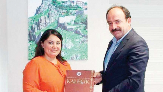 Kalecik  ekmei ve reine destek