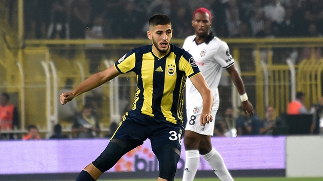 Yassine Benzia: Umarm Fenerbahe'de kalrm