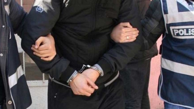 Kocaeli merkezli 7 ilde terr operasyonu: 14 gzalt  