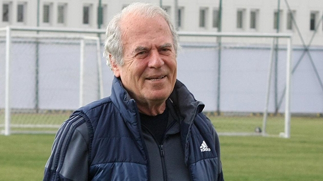 Kasmpaa, Mustafa Denizli ile sezon sonuna kadar anlama salad