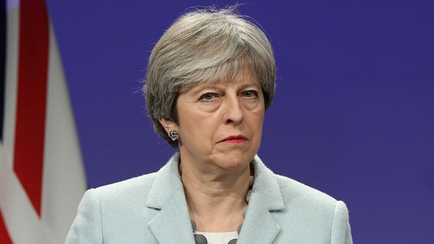 Theresa May'den 'anlamasz Brexit' aklamas