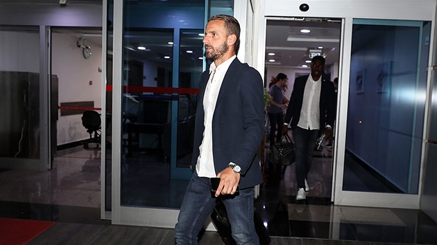 Roberto Soldado Beikta'a teklif edildi