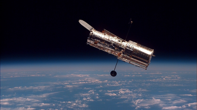 Hubble Uzay Teleskobu'nda jiroskop arzas 