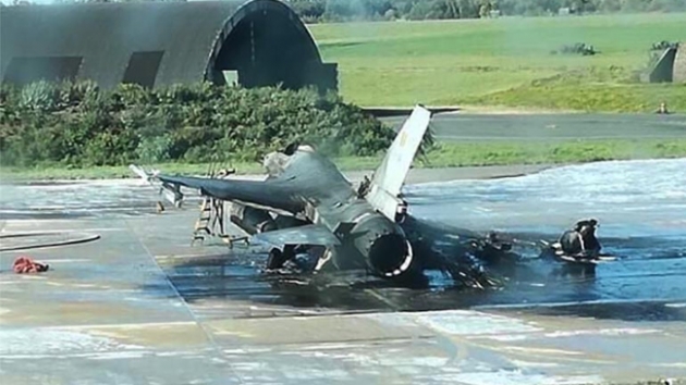 Belika'da yanllkla ate alan F-16 sava uaklar enkaza dnt