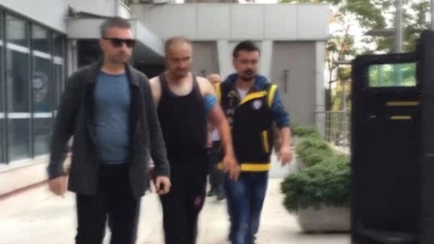 Bursa'da ayrlmak isteyen sevgilisini yakarak ldren zanl tutukland