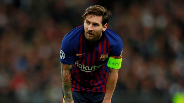 Khaldoon Al Mubarak: Lionel Messi'ye yllk 120 milyon Euro teklif ettik reddetti