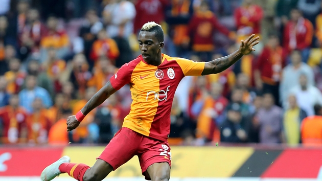 Galatasaray'da Onyekuru bir sre sahalardan uzak kalacak