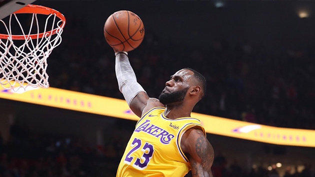 LeBron James, Lakers'ta kt balad