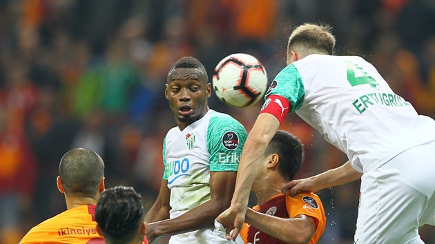 Galatasaray evinde Bursaspor'a takld! 1-1
