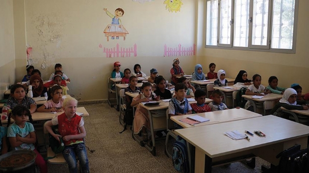 Suriye'ye 8 yeni okul iin protokol imzaland
