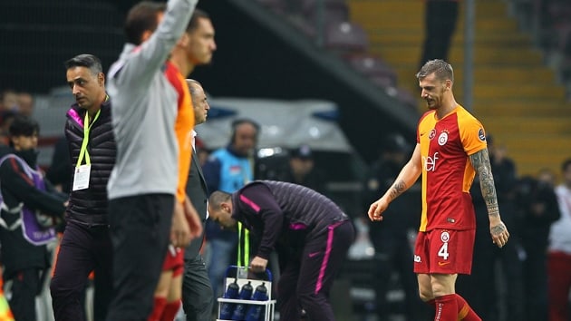 Galatasaray'da sakat oyuncularn geri dn tarihi belli oldu