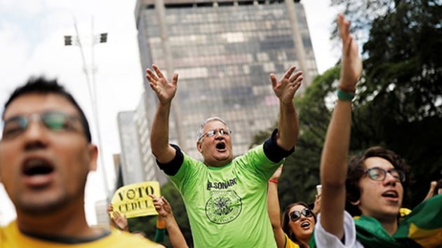 Brezilya'da bugn on binlerce kii Bolsonaro'ya destek mitingi yapt