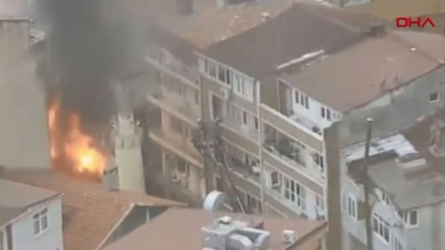 Seyrantepe'de caminin atsnda yangn kt