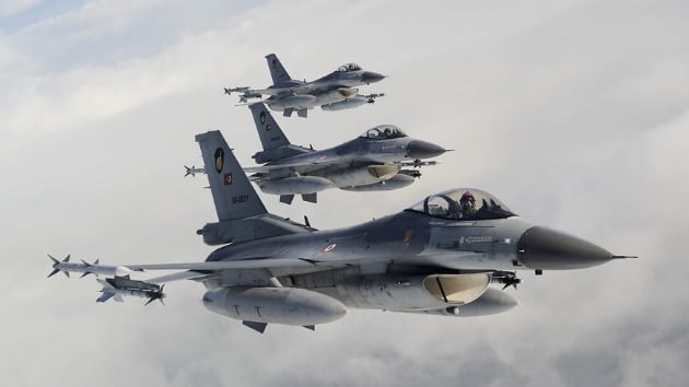 Irak'n kuzeyinde 23 terrist etkisiz hale getirildi