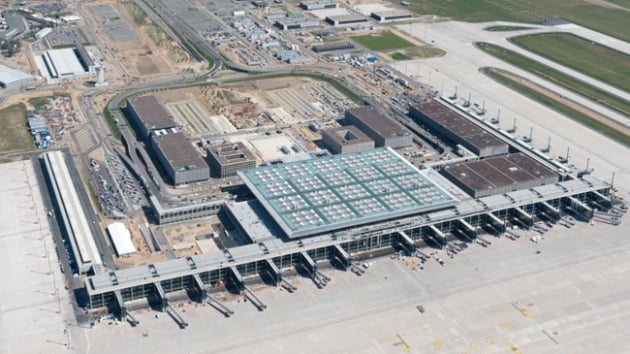 Berlin Havaliman 12 yldr alamyor  