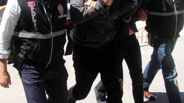 stanbul'da terr operasyonu: 5 gzalt