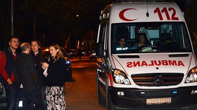 Kadky'de 15 katl binada yangn 