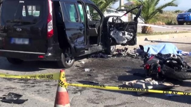 Motosiklet ile hafif ticari ara arpt: 1 Yaral  