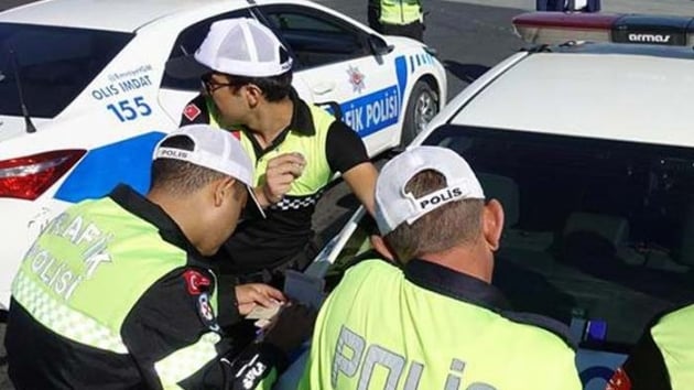 Maket uaksavarl cip, trafikten men edildi