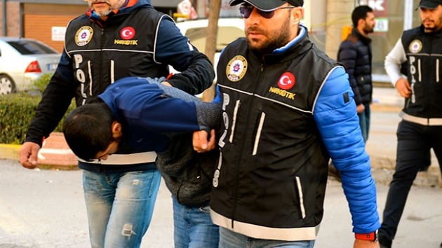 Adana'da uyuturucu operasyonunda 25 kii gzaltna alnd