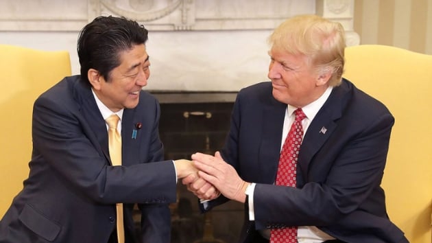 Japonya Babakan Abe, Trump' senato ounluunu koruduu iin tebrik etti