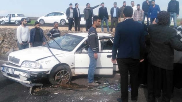  Siverekte otomobil devrildi: 4 yaral 