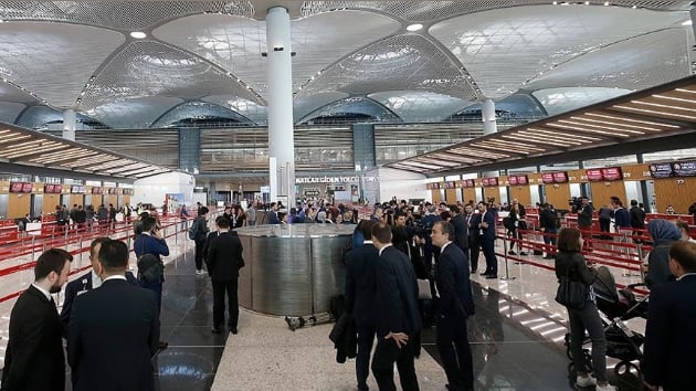 stanbul havalimanlarnda yolcu says 6,5 milyon artt