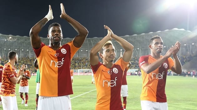 Galatasaray'da milli arada Nagatomo, Fernando ve Eren Derdiyok takma katlacak